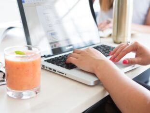 Wendy Neal Design - 7 Reasons to Take Your Health Coaching Business Online